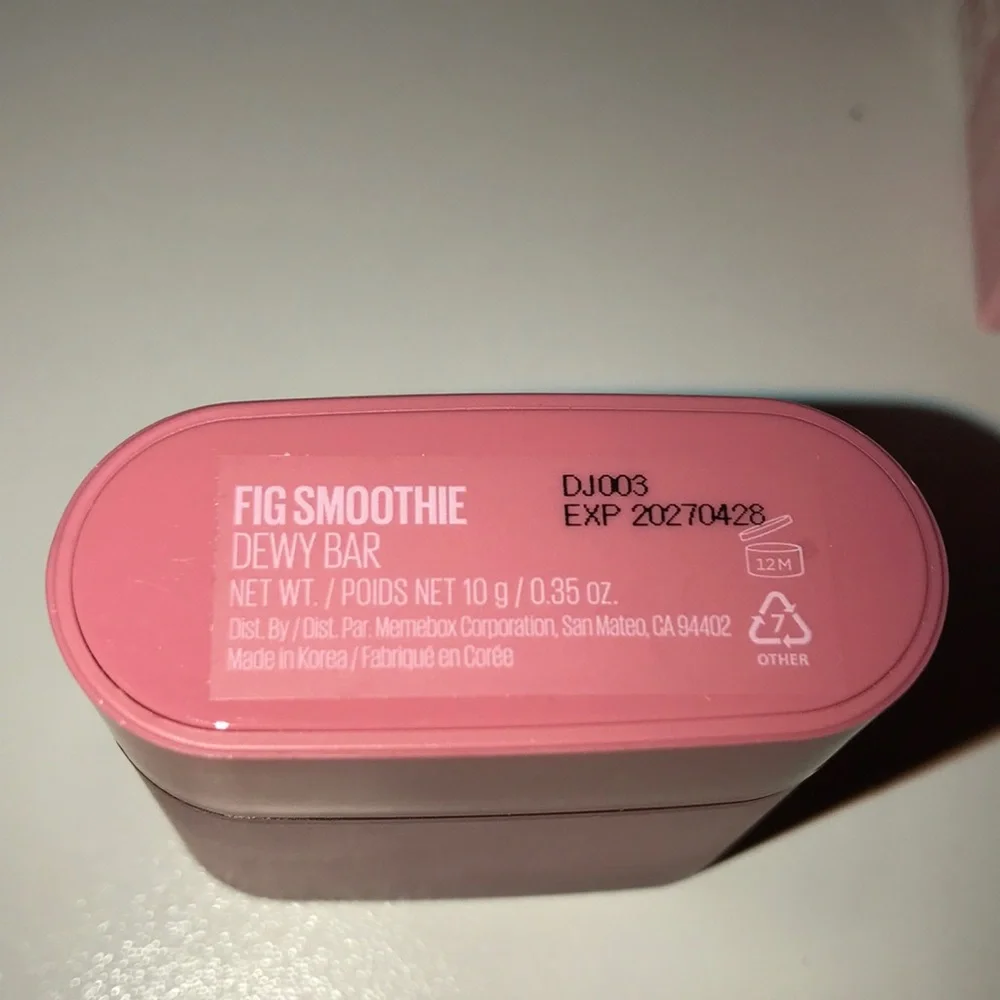 Dewy Bar Cheek & Lip Multi Balm in shade fig smoothie NEW
